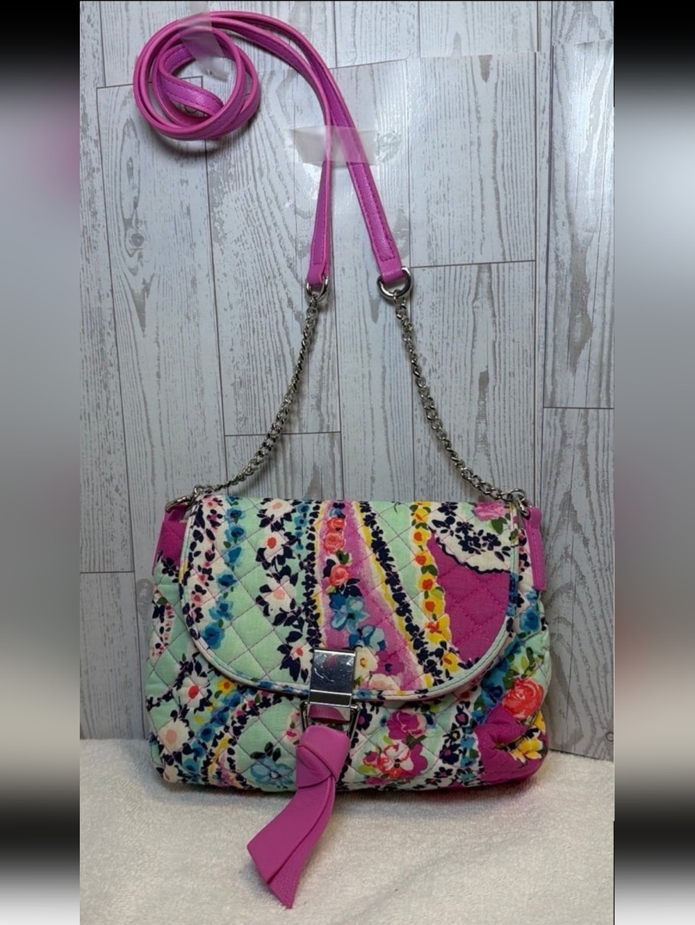 VERA BRADLEY Carson Crossbody Bag In Wildflower Paisley